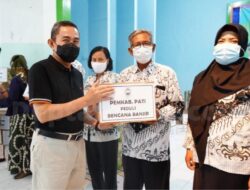 Sempat Jadi Korban Banjir, 225 Anggota PGRI Pati Terima Bantuan Paket Sembako