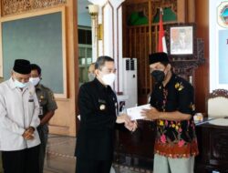 Sebanyak 773 Penjaga Sekolah di Pati Terima Bantuan Tali Asih