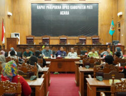 : PKL Alun-Alun Kembangjoyo Pati Gelar Audiensi ke Komisi B DRPD Pati