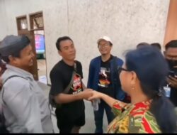 Pakar Ahli Hukum Tata Negara Jelaskan Pendapatnya di Pansus